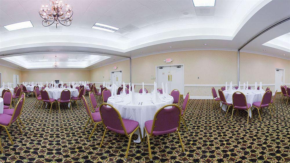 Holiday Inn Lumberton By Ihg Exterior photo