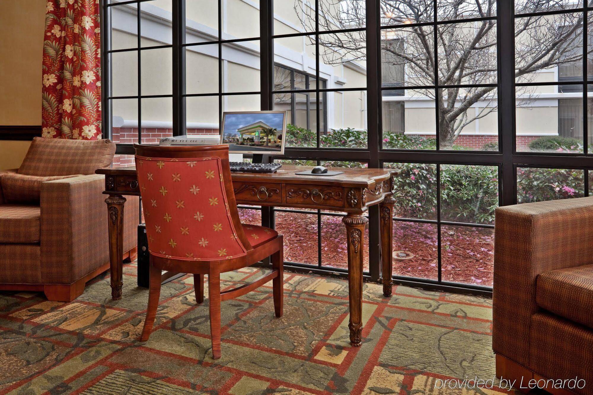 Holiday Inn Lumberton By Ihg Exterior photo